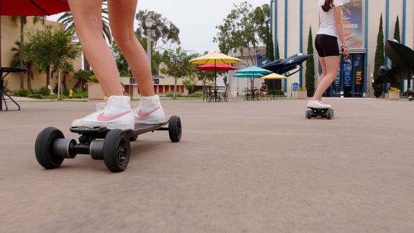 FIVE WAYS AN ELECTRIC SKATEBOARD CAN HELP YOU FIND ADVENTURE