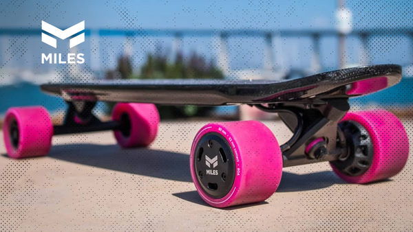 Travel with an eSkateboard: Expert Tips and Regulations for the Adventurous Rider